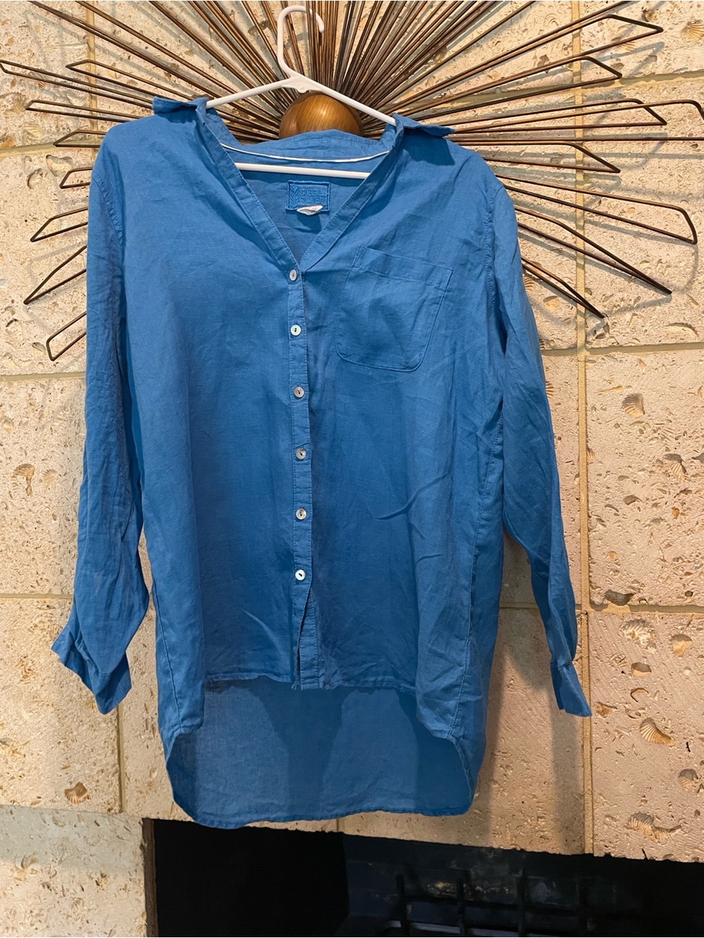 Women’s Blue Linen Button-Up Lightweight Shirt